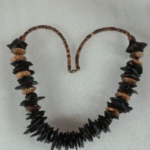 Vintage Shell And Nut Necklace #A321